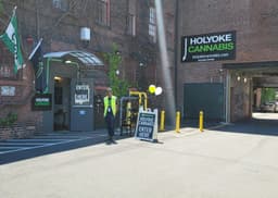 Holyoke Cannabis Dispensary - Holyoke logo